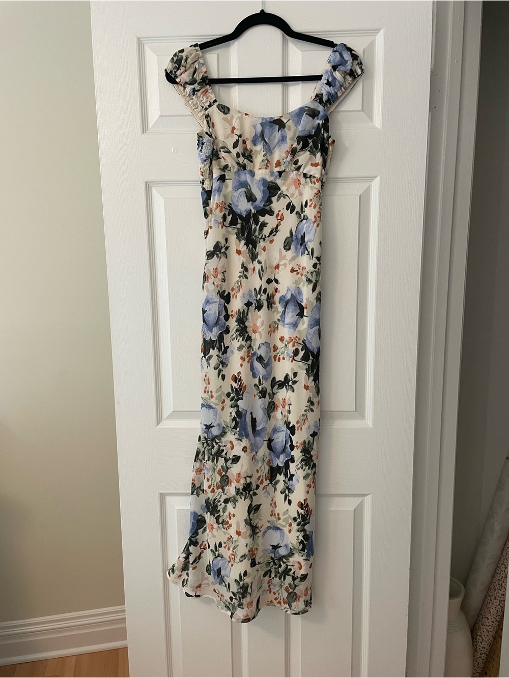 Abercrombie Floral Dress in Cream and Blue
